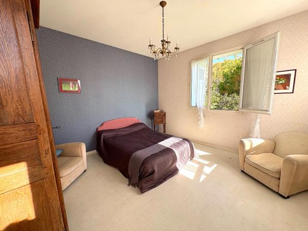 MAISON FAMILIALE 4 PIÈCES 143M2 SUR 2780M2 DE TERRAIN EUGÉNIE-LES-BAINS