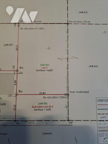 A ARGENCES dans zone commercial et artisanale 
beau terrain rare à la vente d'environ 620 m²+a...