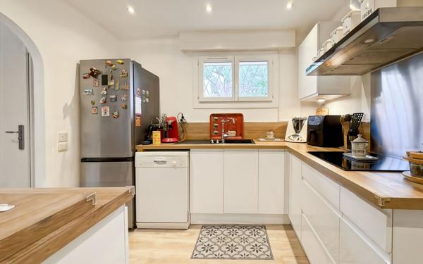 Appartement à vendre    4 pièces • 110,09 m2 Fréjus