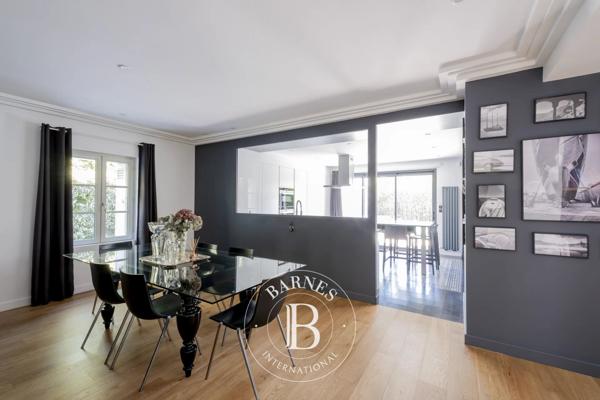 Pessac, Maison 5 Chambres -  206 m² à vendre