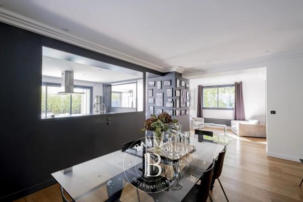 Pessac, Maison 5 Chambres -  206 m² à vendre