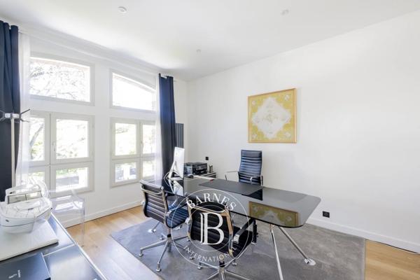 Pessac, Maison 5 Chambres -  206 m² à vendre