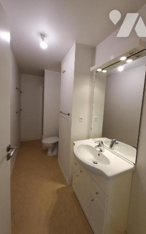 CARHAIX - APPARTEMENT