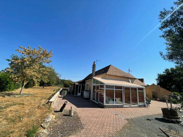 Fermette  à vendre 8 pièces  énorme possibilité