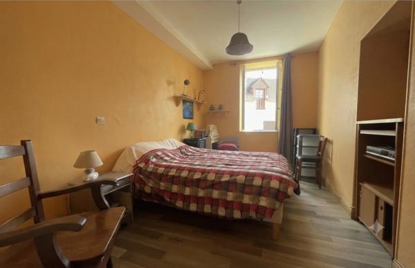 Fermette  à vendre 8 pièces  énorme possibilité