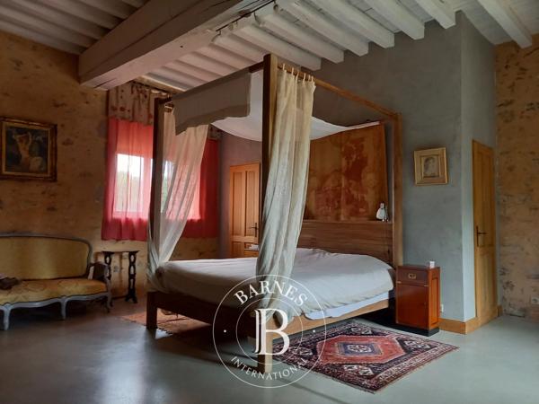 Thouars, Manoir 14 Chambres -  850 m² à vendre