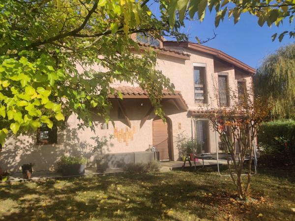 Belle maison d'architecte - avec possibilité de cabinet indépendant (idéal pour profession libérale) - à vendre à Bias - Lot-et-Garonne (47),