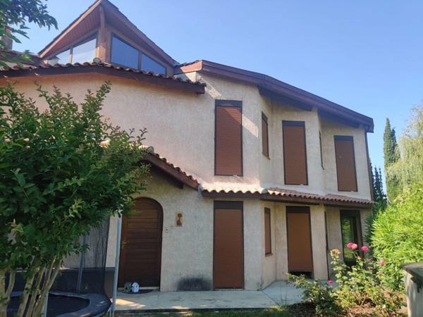 Belle maison d'architecte - avec possibilité de cabinet indépendant (idéal pour profession libérale) - à vendre à Bias - Lot-et-Garonne (47),