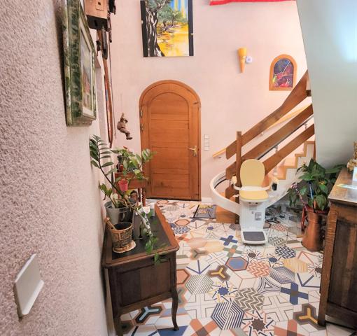 Belle maison d'architecte - avec possibilité de cabinet indépendant (idéal pour profession libérale) - à vendre à Bias - Lot-et-Garonne (47),