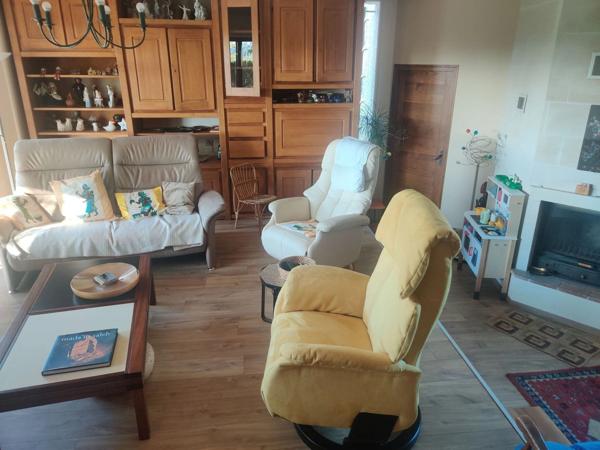 Belle maison d'architecte - avec possibilité de cabinet indépendant (idéal pour profession libérale) - à vendre à Bias - Lot-et-Garonne (47),