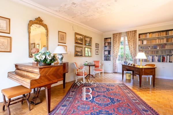 La Celle-Saint-Cloud, Maison 6 Chambres -  208 m² à vendre