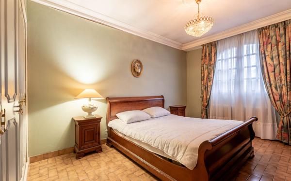 Maison à vendre    4 pièces • 120 m2 Champagne-au-Mont-d'Or