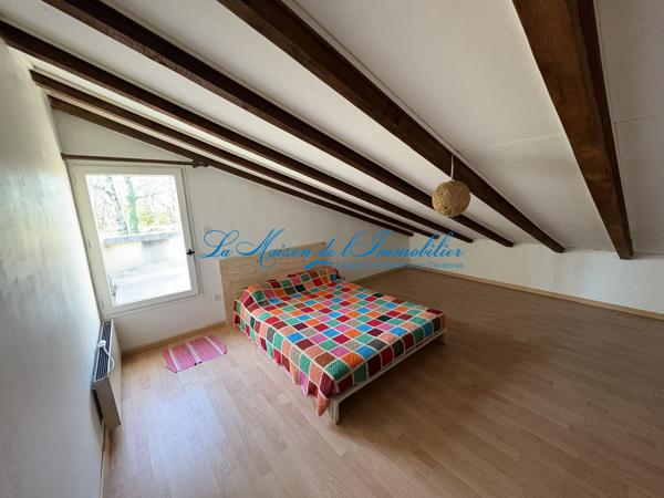 Meyrannes, maison à étage avec beaucoup de charme de 83 m² habitable avec 100 m² d'annexes sur 3804m² de terra