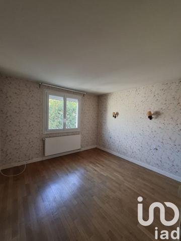 Maison de village 4 pièces de 97 m² à Montigny-sur-Aube (21520)