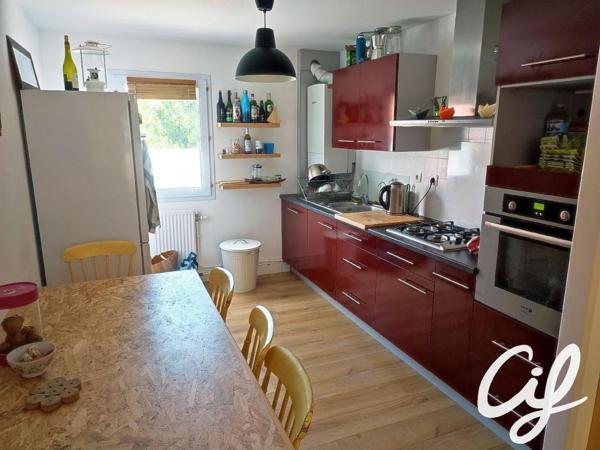 Maison T3 NANTES Bourderies, Boucardière - 59.97 m2  1 018 Euros