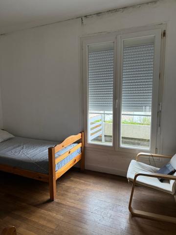 Saint-Nazaire (44600) Maison face au port du Brivet avec balcon et jardinet