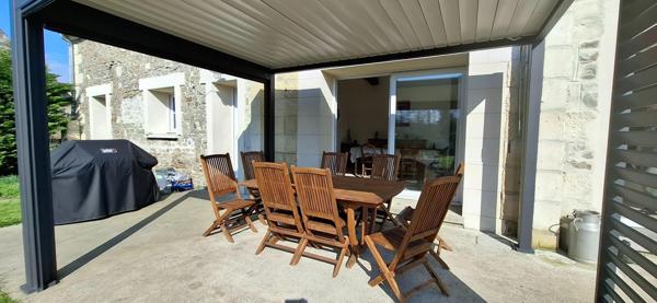 Faible consommation en énergie pour ce plain-pied de 225m2 habitables !