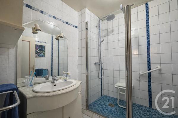 Appartement F3 à vendre  4 pièces - 76 m2 BAYONNE - 64