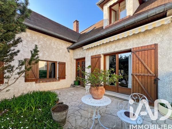 Maison à vendre 7 pièces 147 m² Pontault-Combault