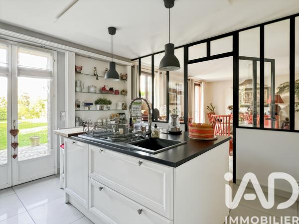 Maison à vendre 7 pièces 147 m² Pontault-Combault
