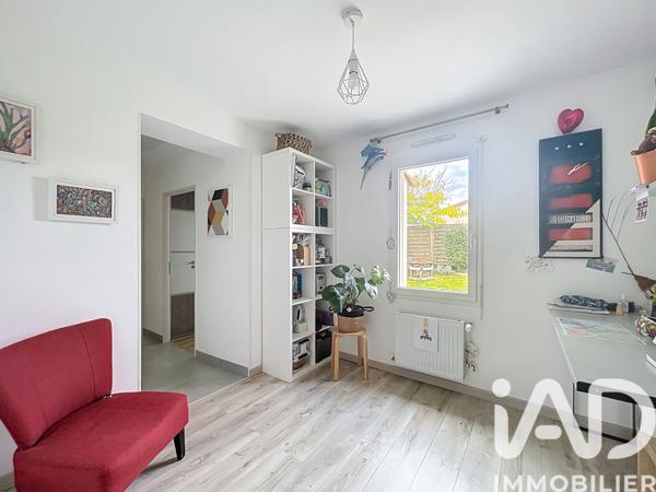 Maison à vendre 7 pièces 134 m² Neuville-de-Poitou