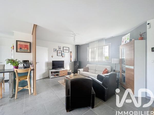 Maison à vendre 7 pièces 134 m² Neuville-de-Poitou