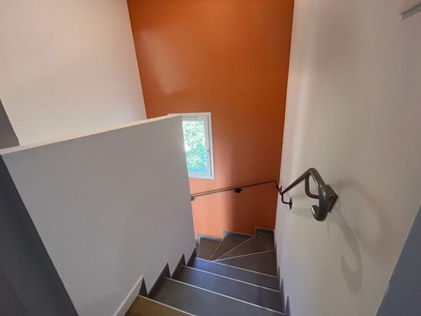 HYERES Secteur Ouest , A Vendre Villa Neuve T7, Jardin, Piscine, Garage.