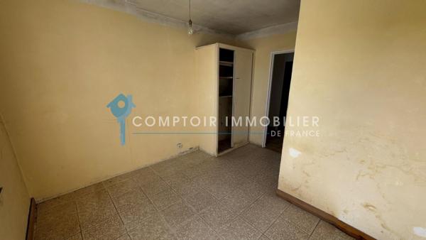 Maison
                                                                                                                                                                                                                                                                                                                        7 pièce(s)                                                                                                                                                                                                          5 chambre(s)                                                                                                                                                                                                          200  m²