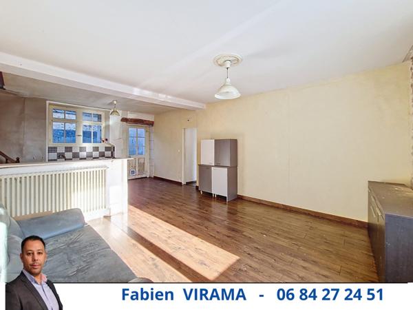 À vendre - Maison mitoyenne 2 côtés, 5 pièces située à Château-la-Vallière (37330)