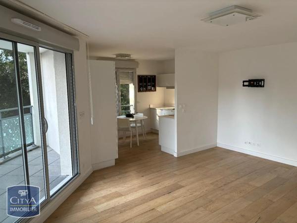 Appartement à louer 3 pièces 65.9m²