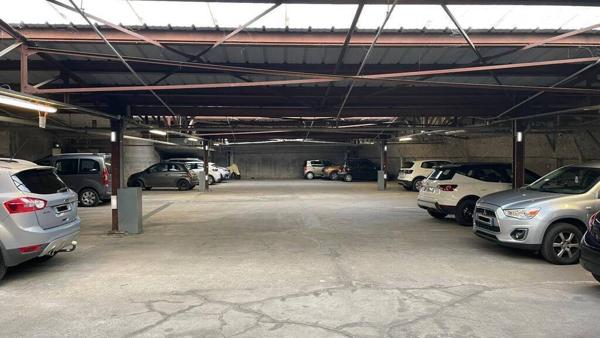 PARKING MOTO CENTRE VILLE