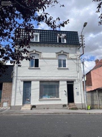 Immeuble de rapport à vendre à Liévin dans le Pas-de-Calais (62800), ref : 13078/3342   
Hôtel de ville