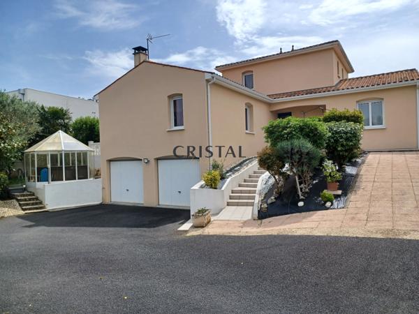 MAISON AVEC DOUBLE GARAGE Vaux-sur-Mer (17640)