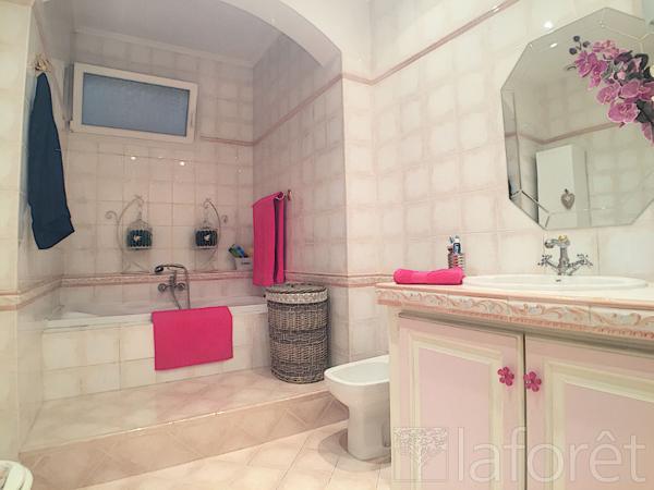 Achat maison Roquebrune-Cap-Martin - 4 pièce(s) - 241 m² - 1 087 000 €