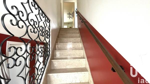 Maison traditionnelle 7 pièces de 150 m² à Viry-Châtillon (91170)