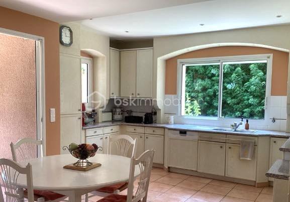 Maison d architecte de 261 m²