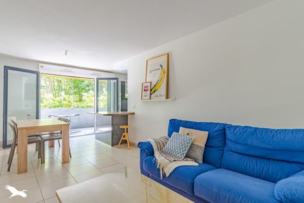 Appartement à louer 990 € CC Cenon 3 p 60 m² DPE C