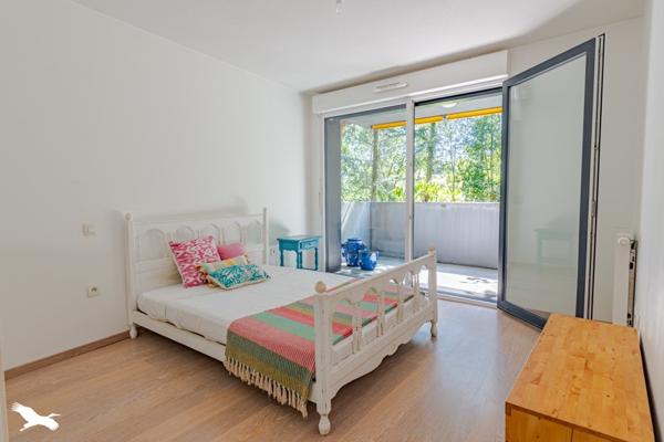 Appartement à louer 990 € CC Cenon 3 p 60 m² DPE C