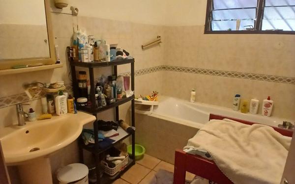 Maison à vendre    4 pièces •  Saint-Joseph