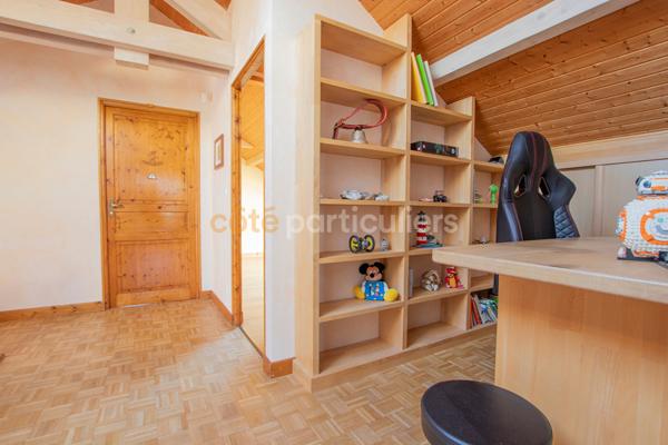 Vente Maison147 m² - 6 Pièces - CRANVES SALES (74380)