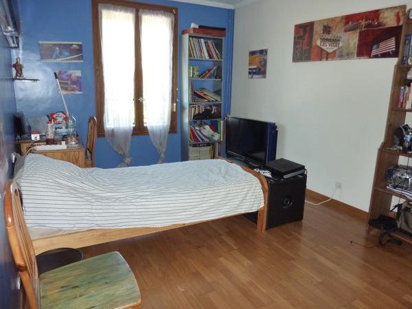 Maison
         12 pièces
        - 311 m² Bien prestige 577 000 € *