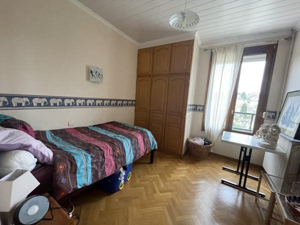 Maison
         12 pièces
        - 311 m² Bien prestige 577 000 € *