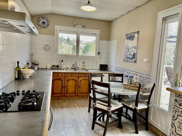 Maison
         12 pièces
        - 311 m² Bien prestige 577 000 € *