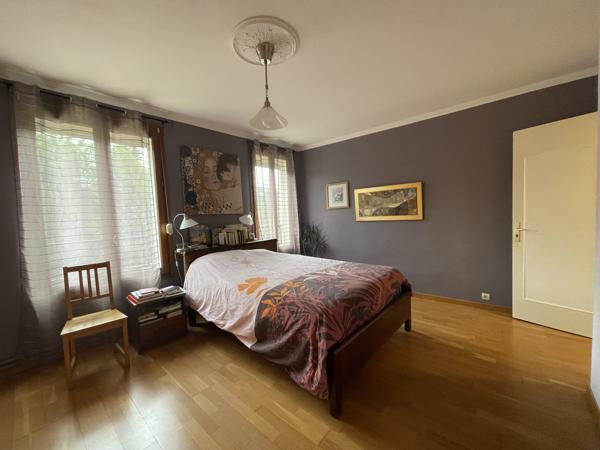 Maison
         12 pièces
        - 311 m² Bien prestige 577 000 € *