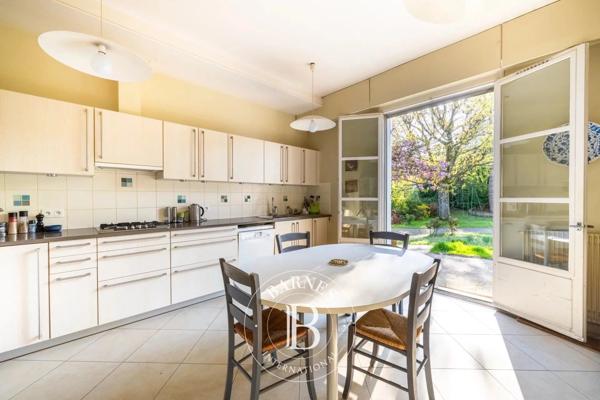 Versailles, Maison 6 Chambres -  248 m² à vendre