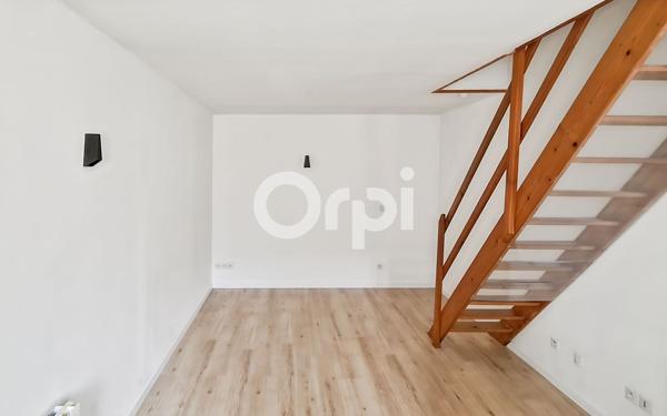 Appartement à louer    2 pièces • 39,13 m2 Thiers-sur-Thève