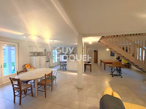 SAVIGNEUX /Centre-ville - Maison familiale