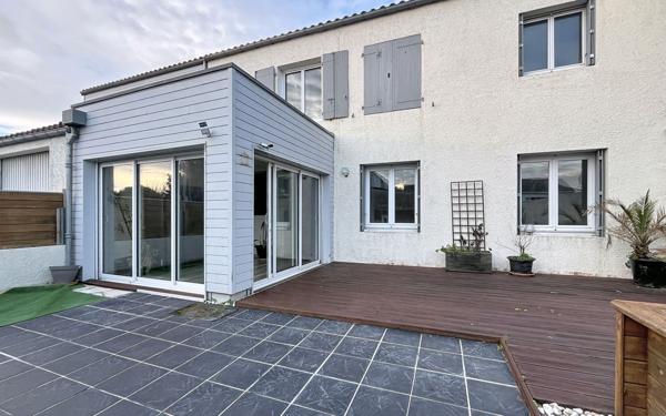 Maison à vendre    5 pièces • 115 m2 Marsilly