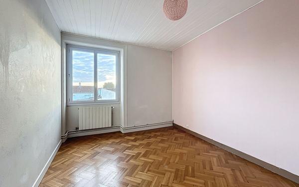 Maison à vendre    5 pièces • 115 m2 Marsilly