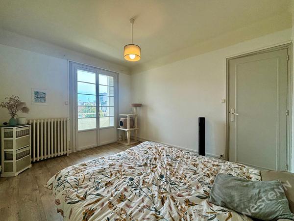 AGEN - Quartier Préfecture - Appartement T4 avec balcon et cave